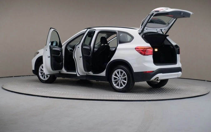 BMW X1 cena 92899 przebieg: 48961, rok produkcji 2020 z Ujazd małe 191